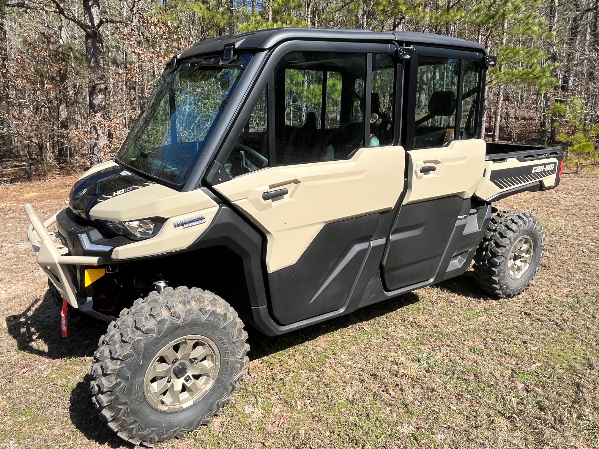 2024 Can-am Defender 6 Seater Limited - Wolf Pen Gap Atv Rentals